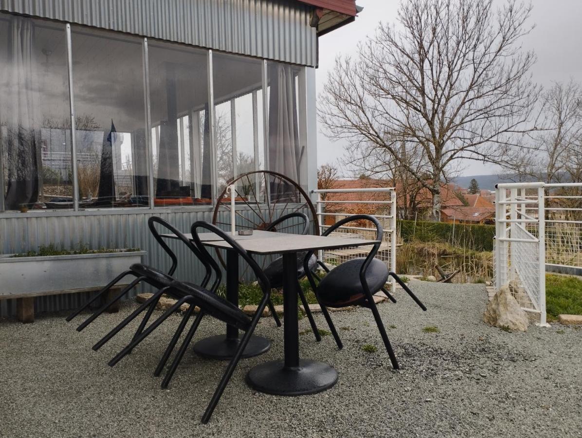 Best Price #3 "La Serre" X4 People Orchamps-Vennes Ngoại thất bức ảnh